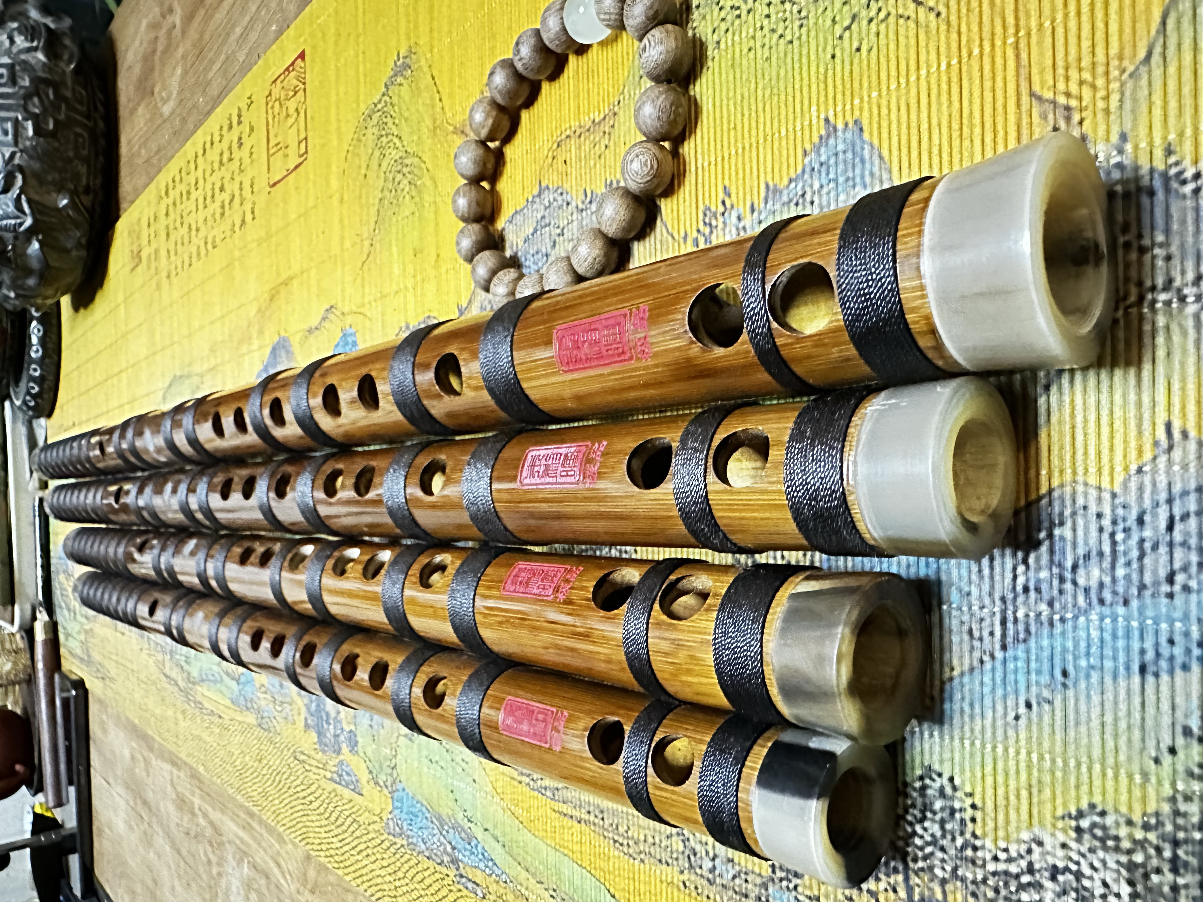 朱黎晖极品苦竹老料极品烫孔笛，笛头花牛骨，缠棉线