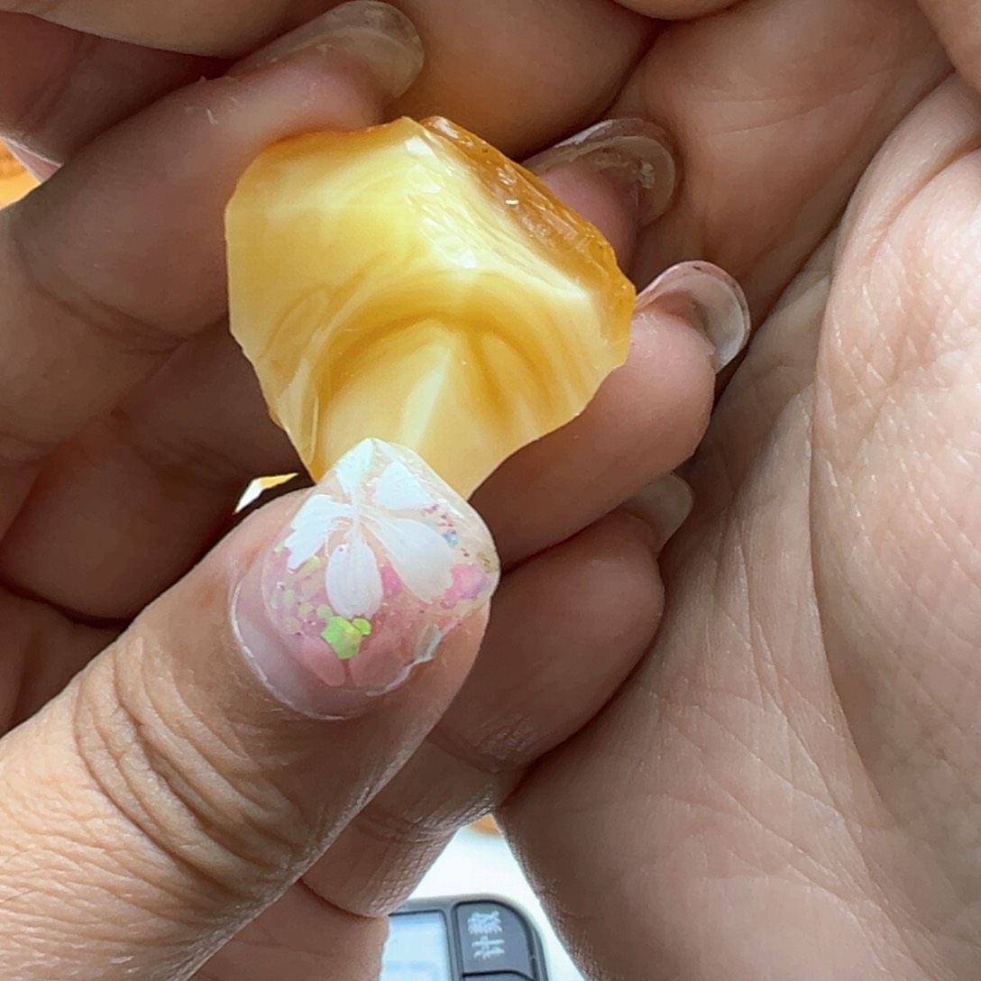 定制琥珀未镶嵌多***奏蜜蜡定制