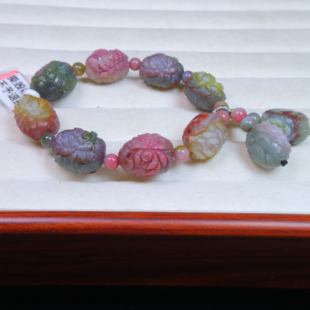 盐源玛瑙蓝紫凤戏牡丹手串