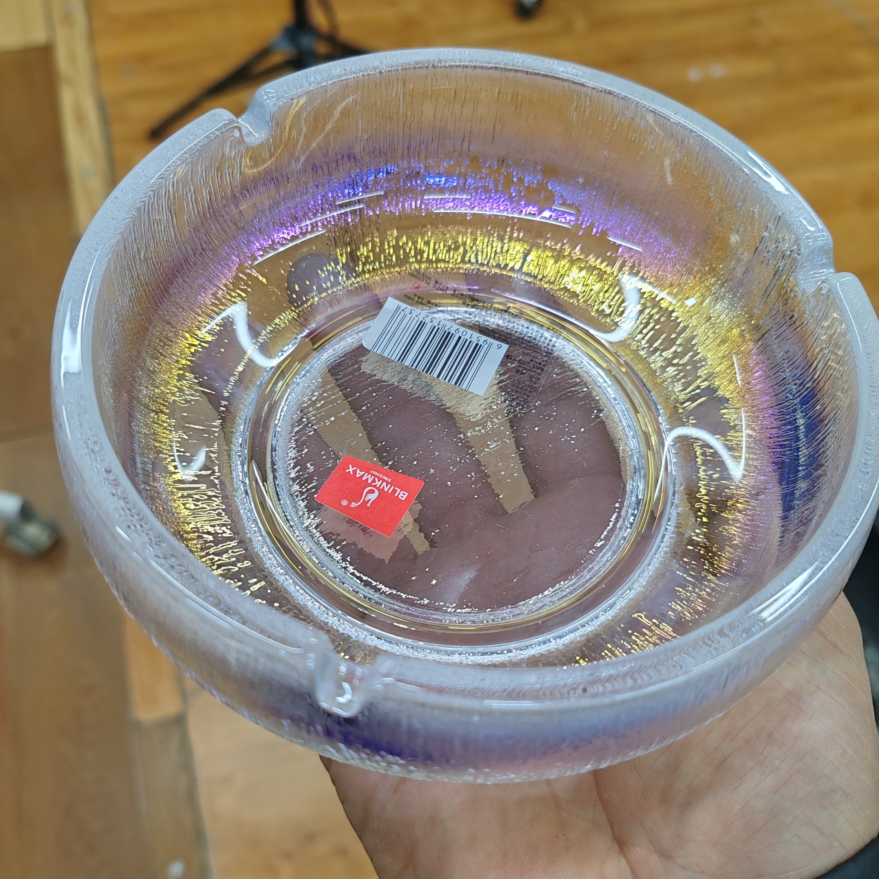 红盒子包装玻璃炫彩烟灰缸