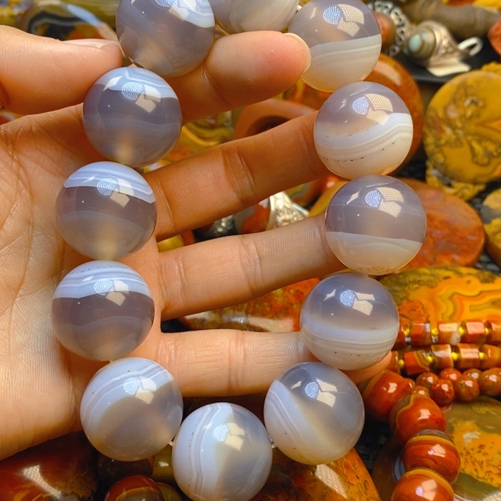 未镶嵌颈饰玛瑙/玉髓