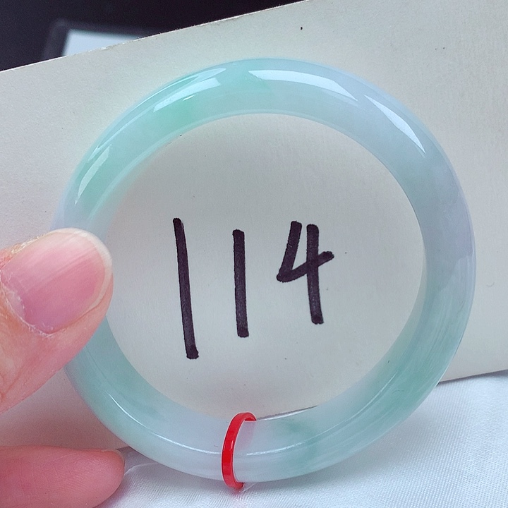 翡翠未镶嵌手镯（贵妃镯）翡翠