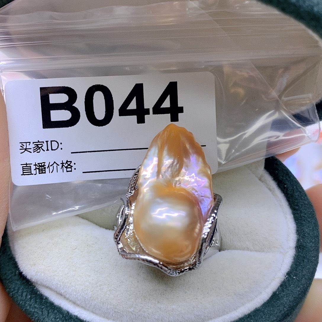 颈饰淡水珍珠未镶嵌