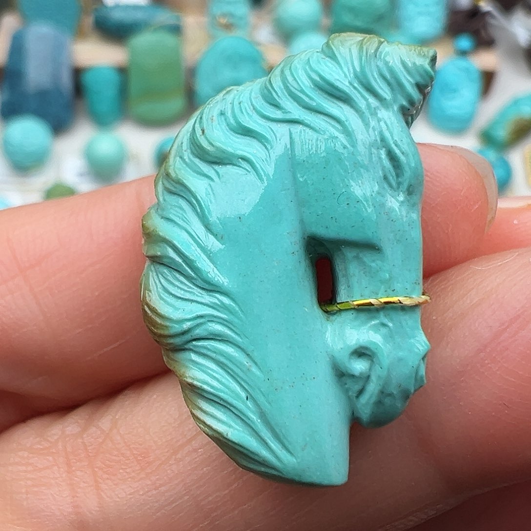 绿松石配饰未镶嵌