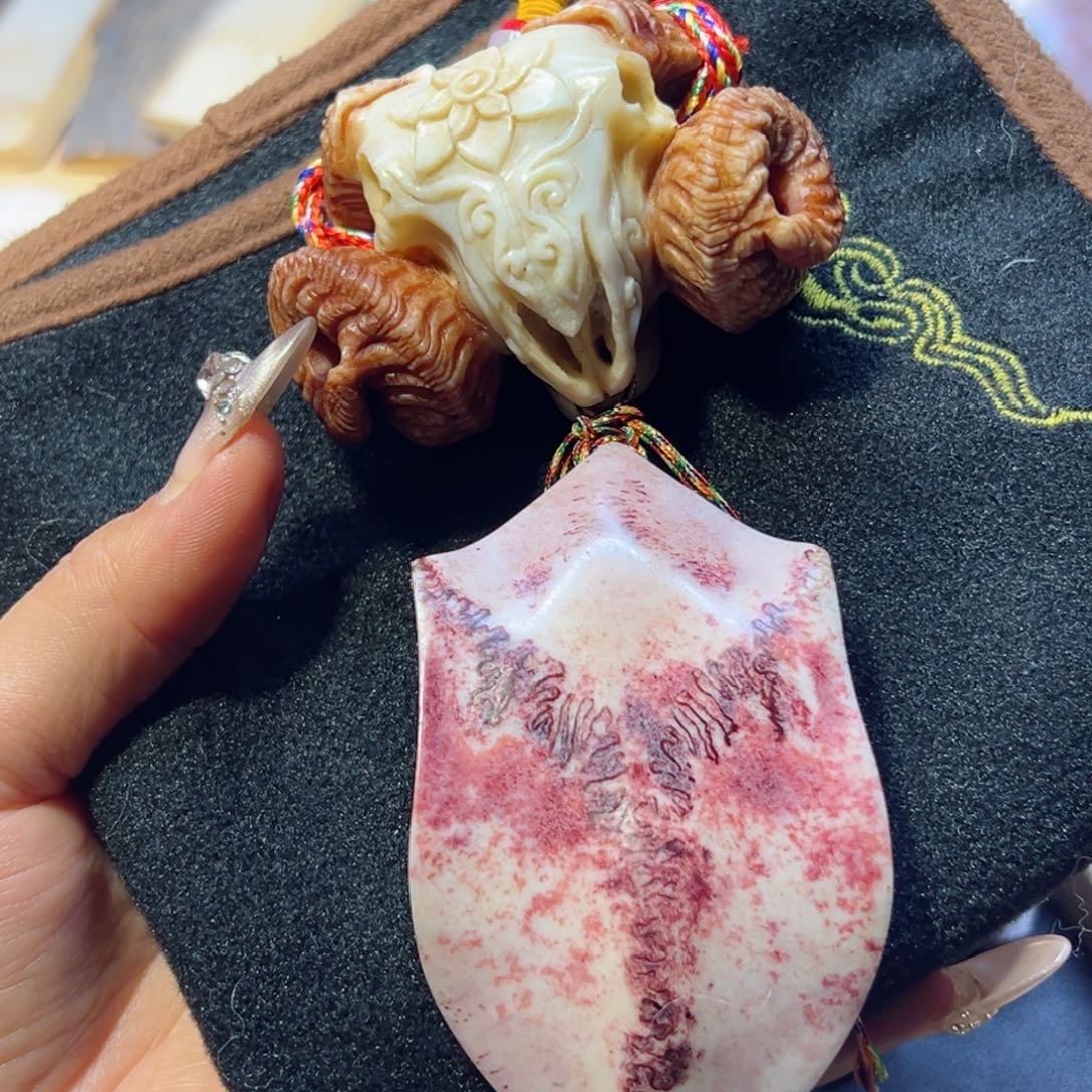 鹿骨把件鹿骨鹿角