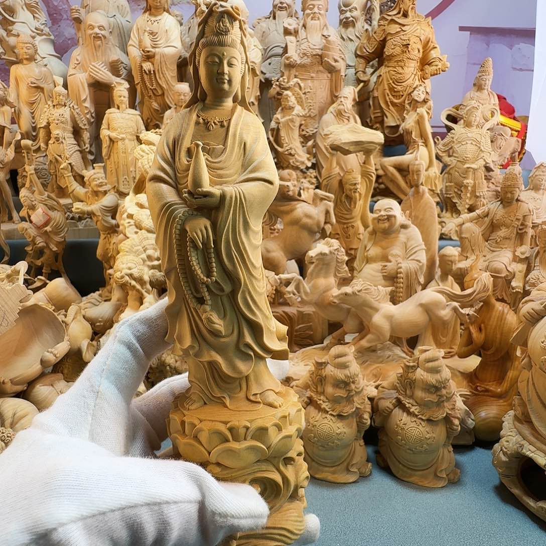 黄杨木宏***_小叶黄杨木净瓶观音