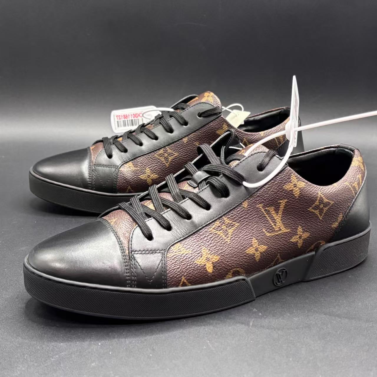 95新 GUCCI/古驰 棕老花时尚百搭男士板鞋鞋los300