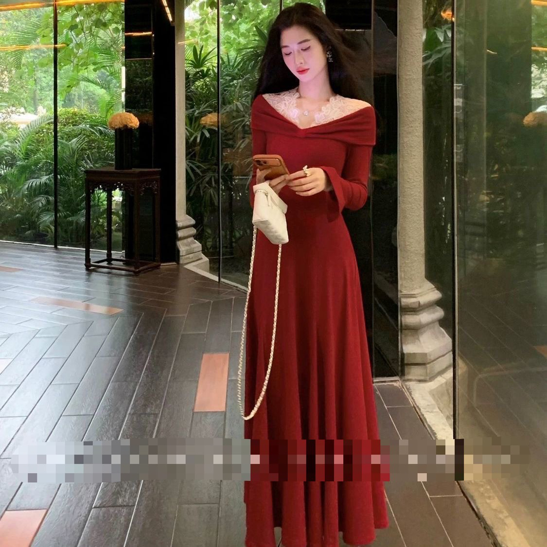 红色圣诞穿搭法式针织连衣裙秋冬新款蕾丝拼接一字肩生日千金长裙