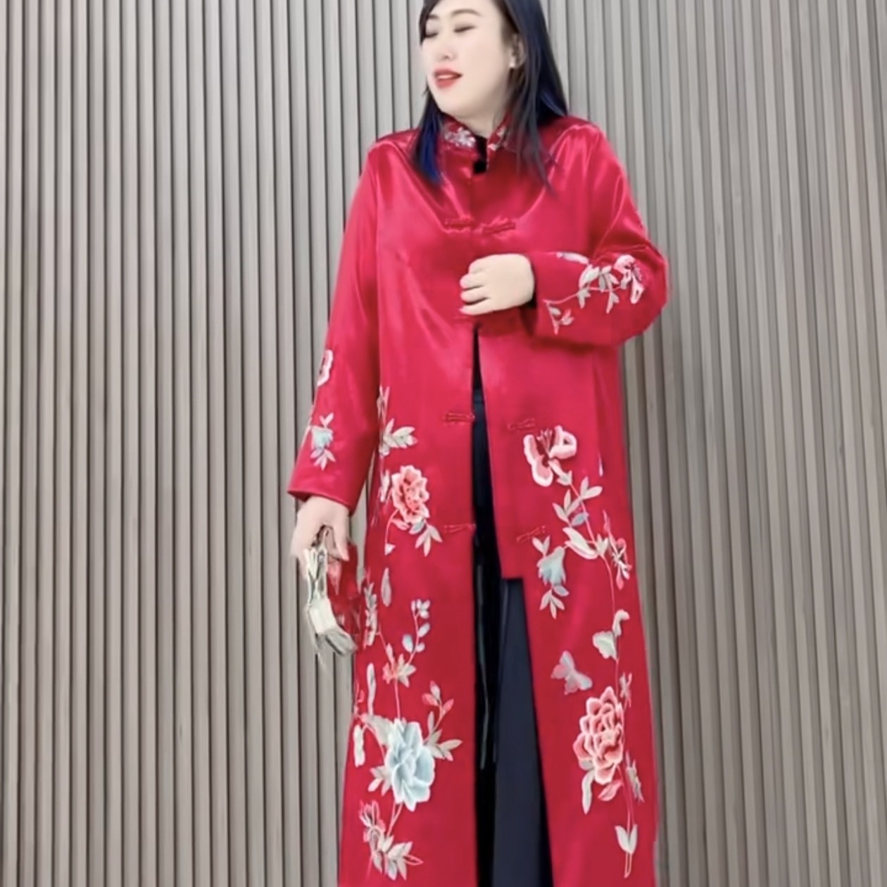 中式刺绣盘扣秋冬长款国风气质外套