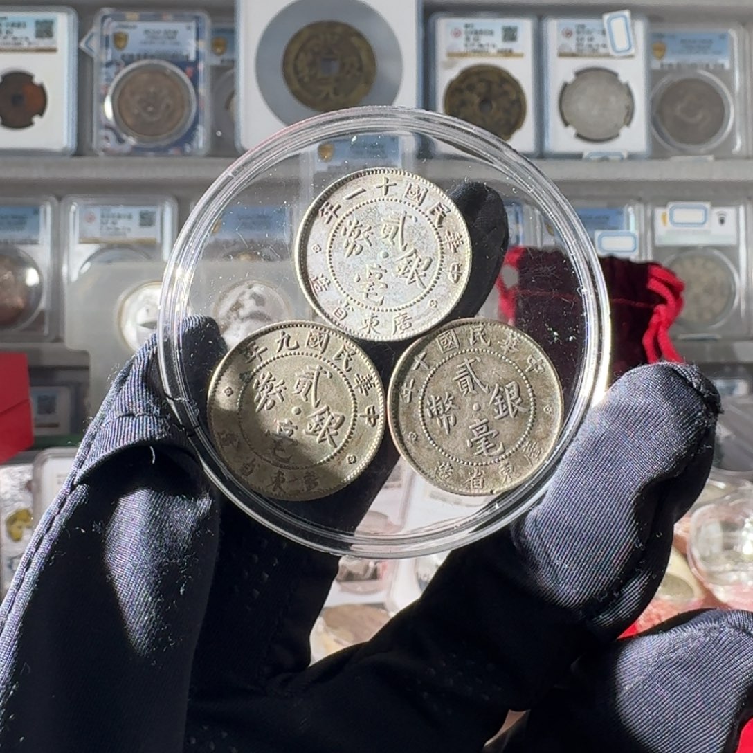 豪***e广东二哈三个 小师妹MM