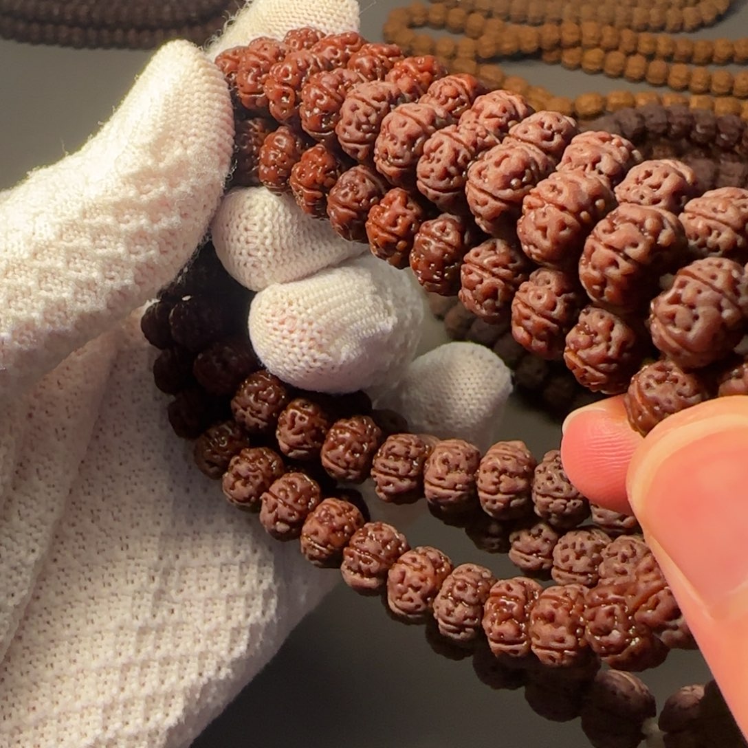 好***连吊坠金刚菩提顶级勿里达老树王108