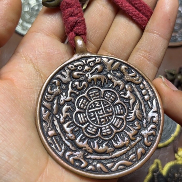 琉璃颈饰孤****喜欢的朋友