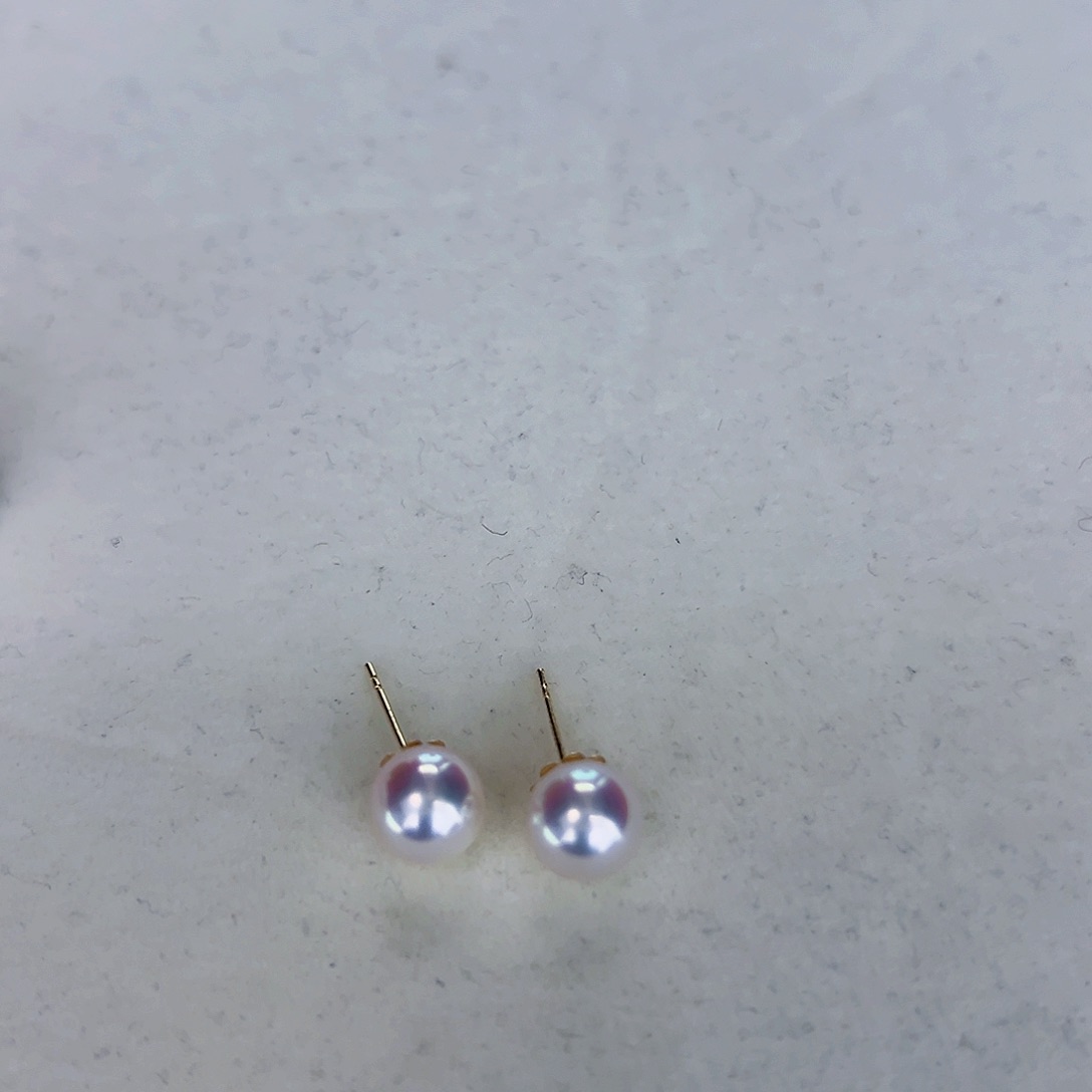 海水珍珠海水akoya天女耳钉7.5-8mm18K金镶嵌