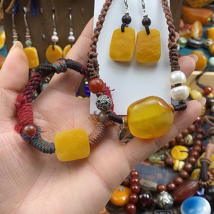 清***文蜜蜡未镶嵌裸石手链项链耳饰