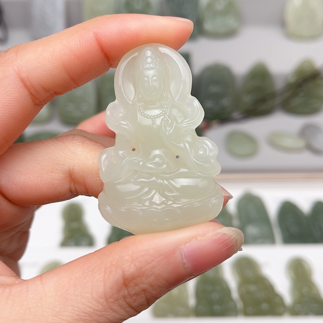 和田玉颈饰未镶嵌