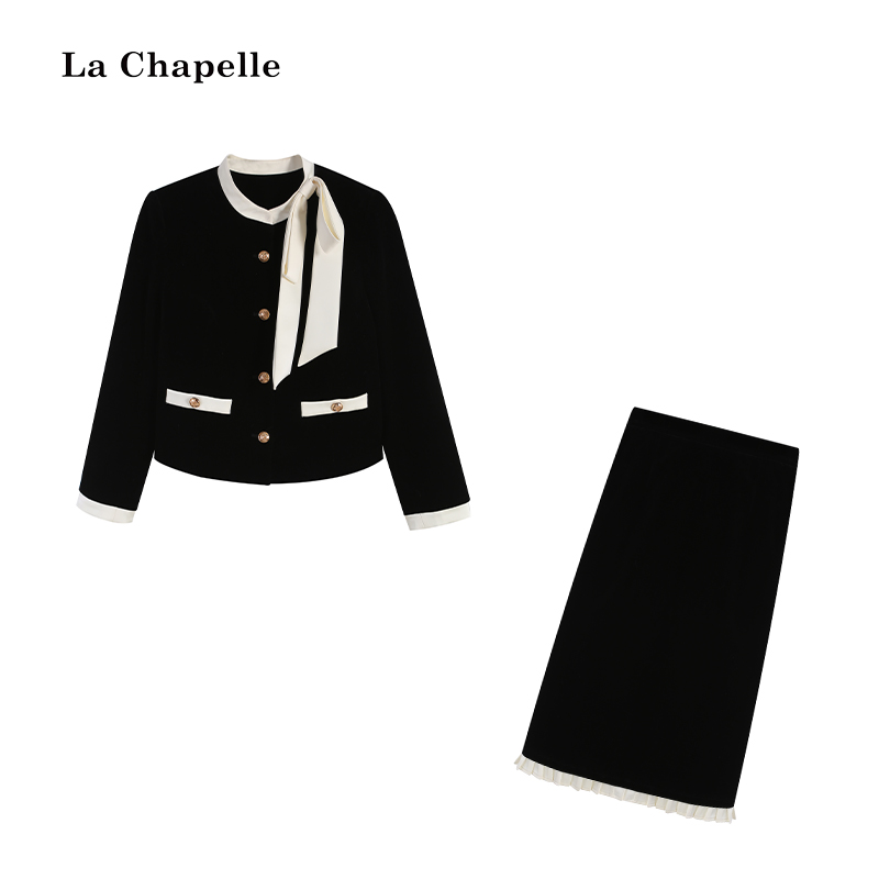 拉夏贝尔Homme/【曼城旧事】羽绒上衣+黑色长半裙两件套LA5ZL113294