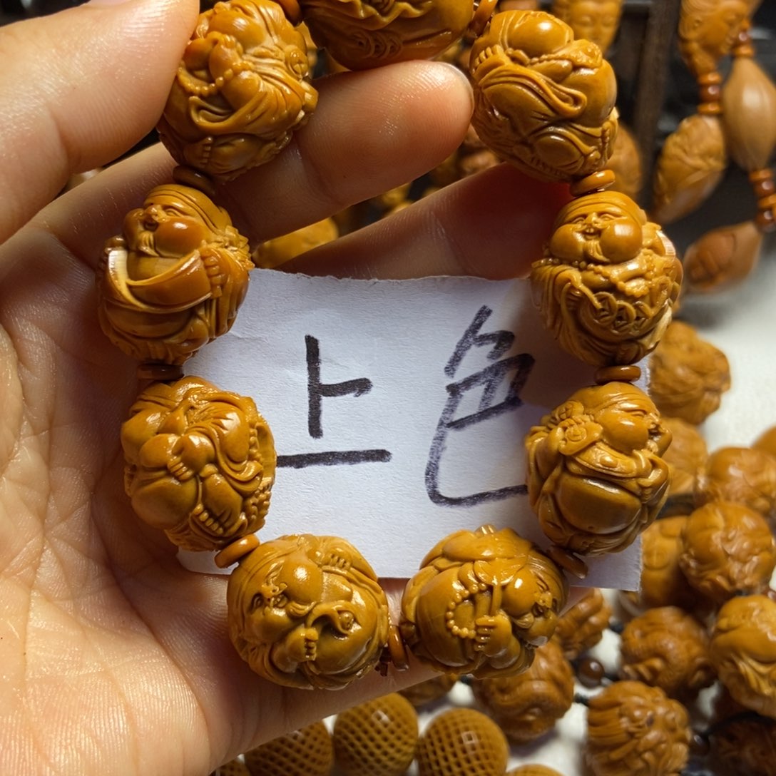 【闪购商品】橄榄核手串/手链奔****哥瑞兽财神微上色