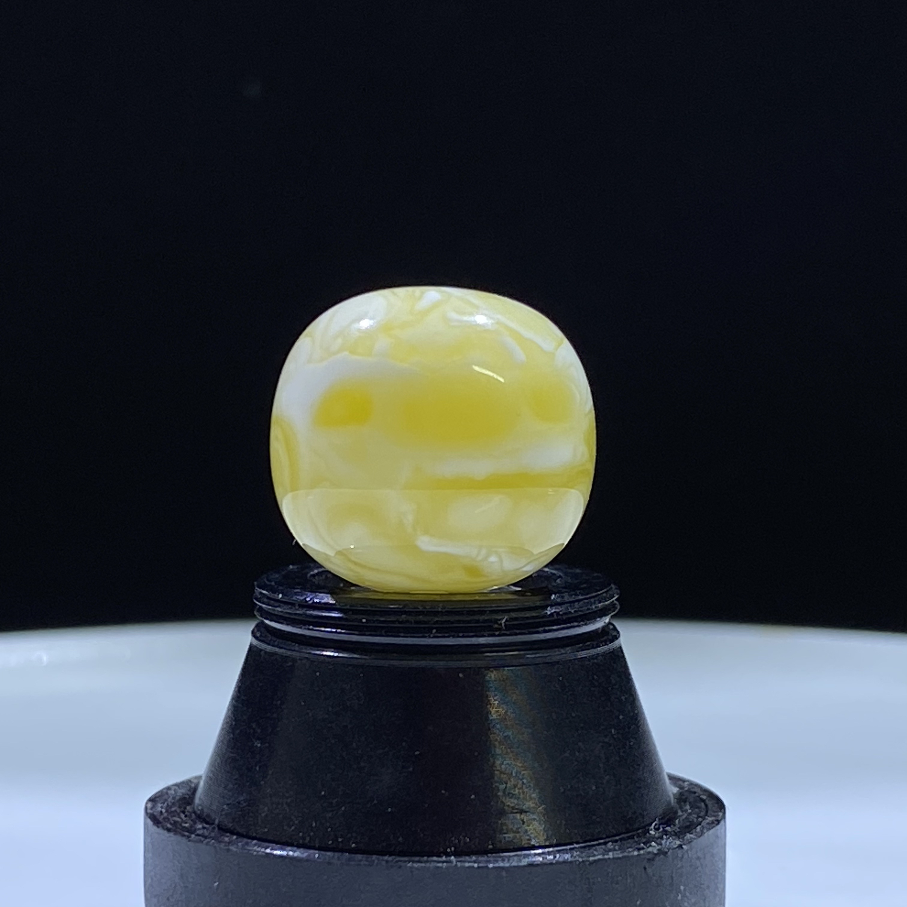 琥珀蜜蜡老型珠金瓷白特色鬼眼妖上串饱满提色14.4*13.4