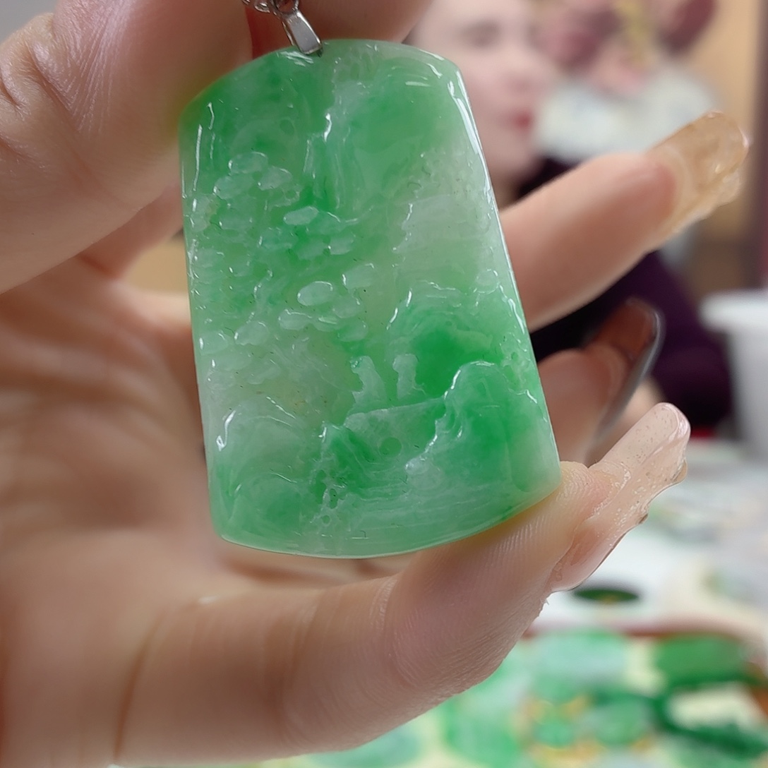 翡翠银S925镶嵌颈饰翡翠