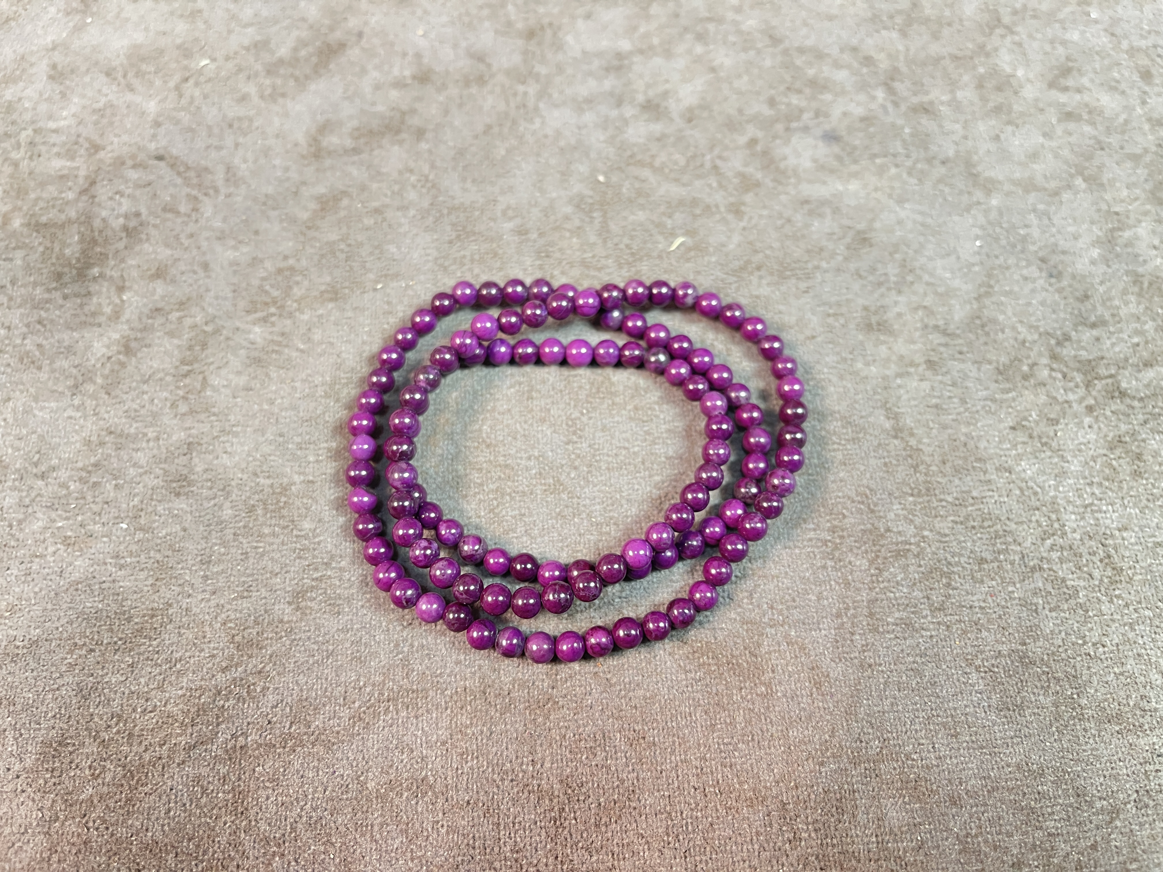 可塘工厂老料樱花紫丝绒圆珠多样性发一个 LL032