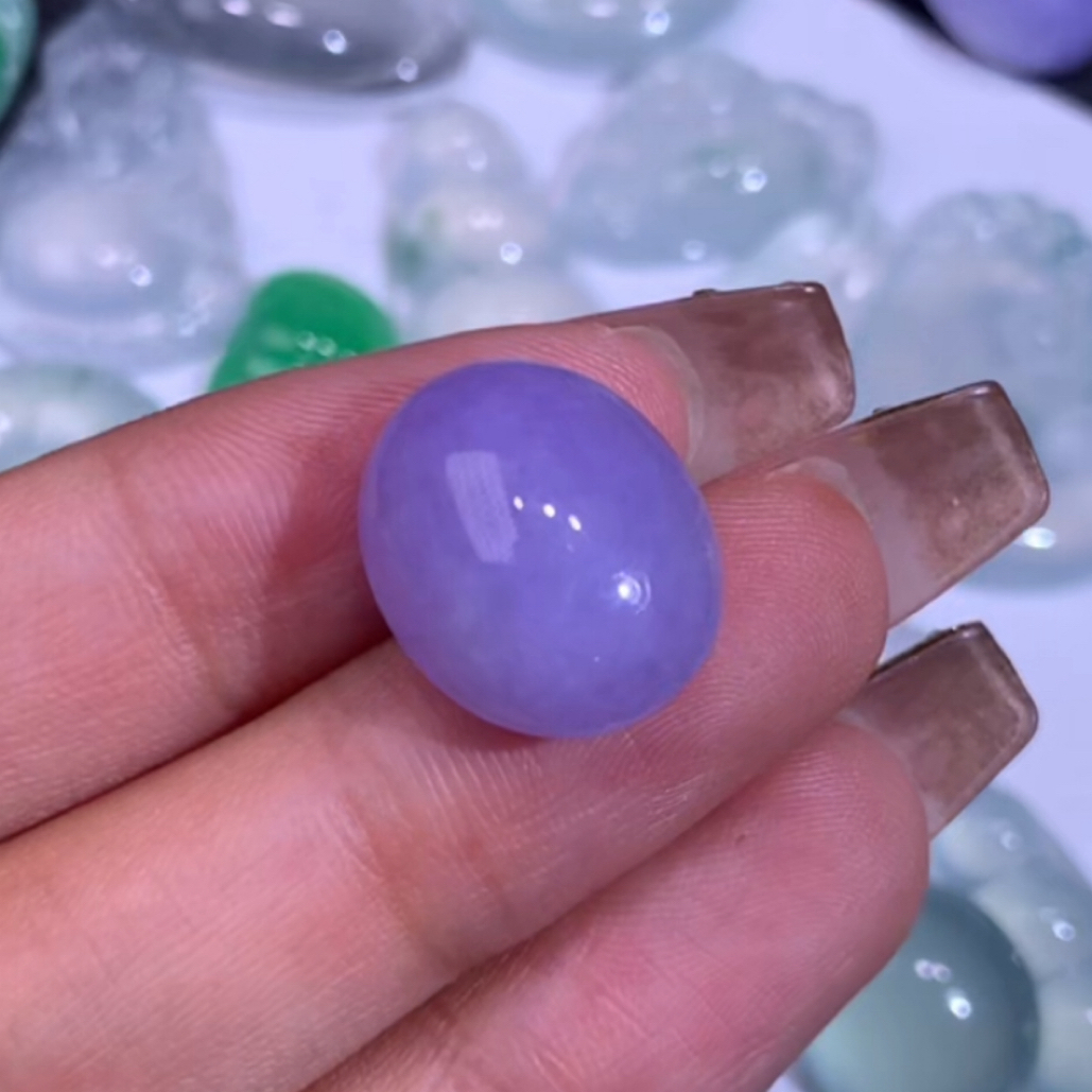 翡翠浓紫大蛋面 641