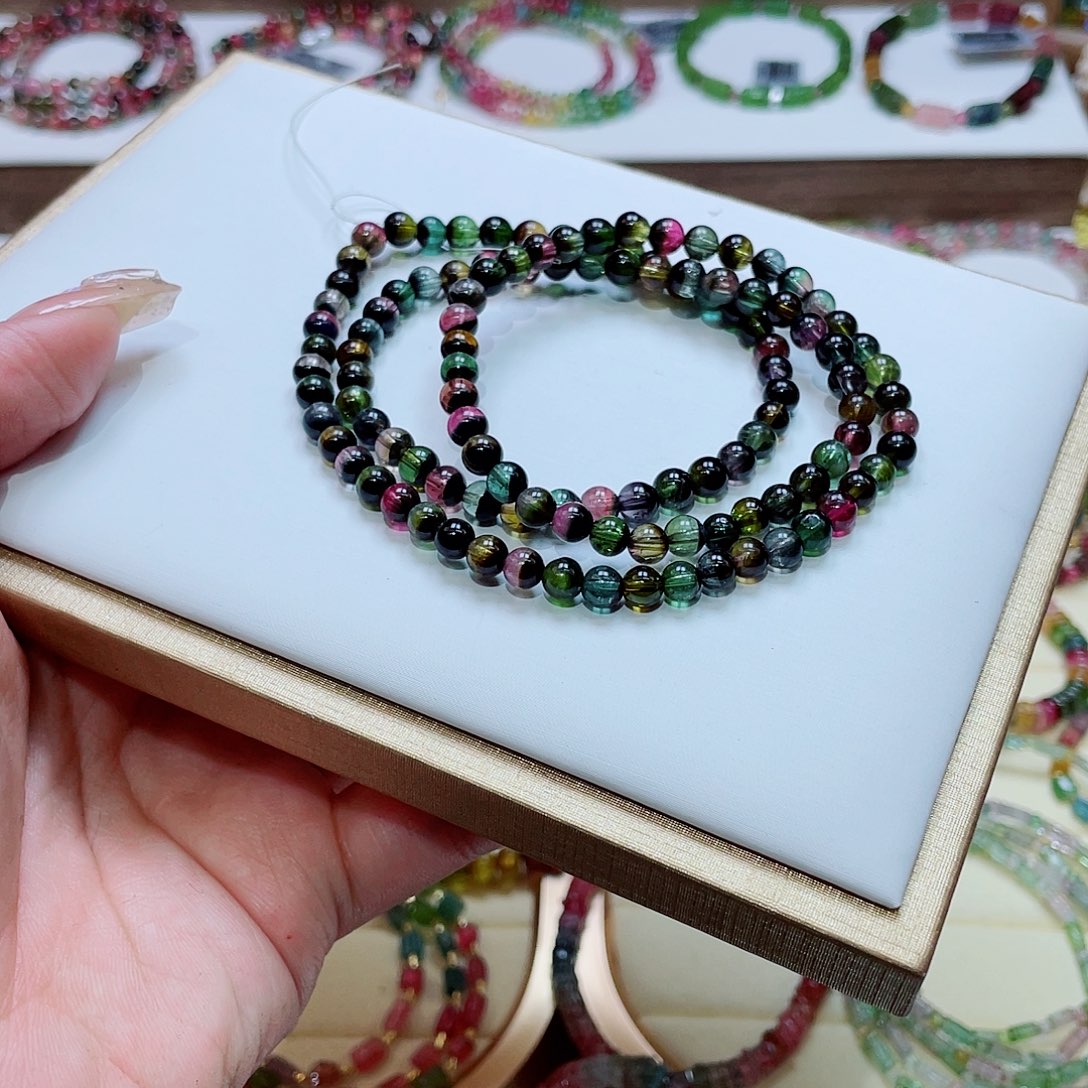 碧玺手串未镶嵌多样性发其一