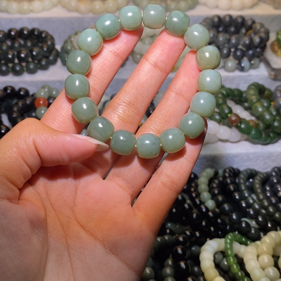 未镶嵌手链和田玉