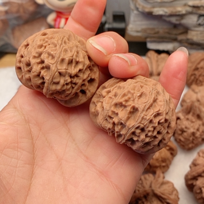 【闪购商品】吊坠文玩核桃水尖宫灯