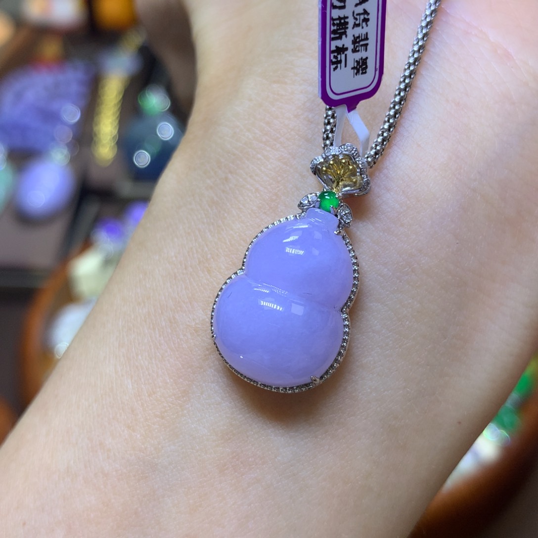 【闪购商品】翡翠颈饰18K金镶嵌翡翠