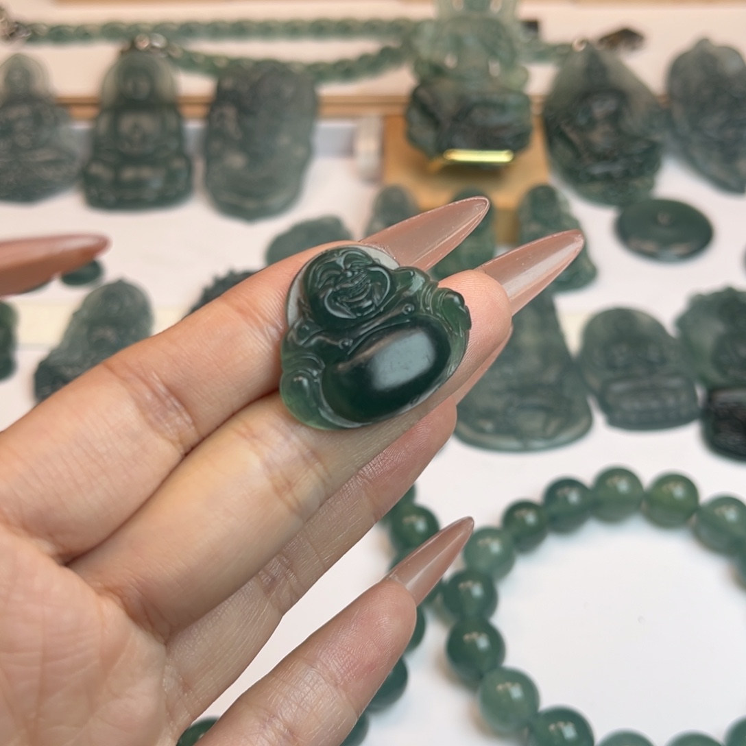 定制翡翠未镶嵌翡翠