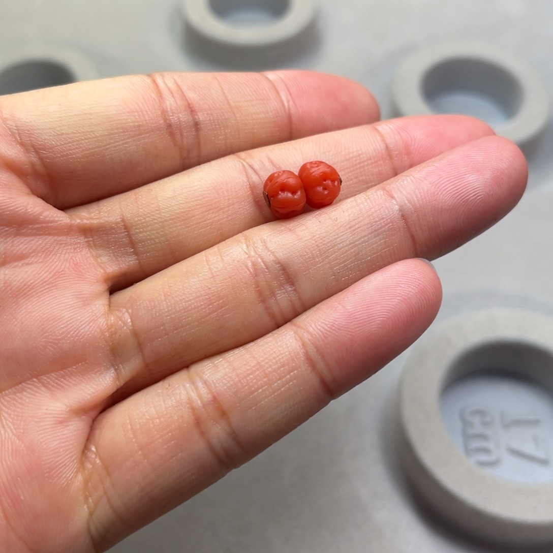 南红玛瑙对珠未镶嵌