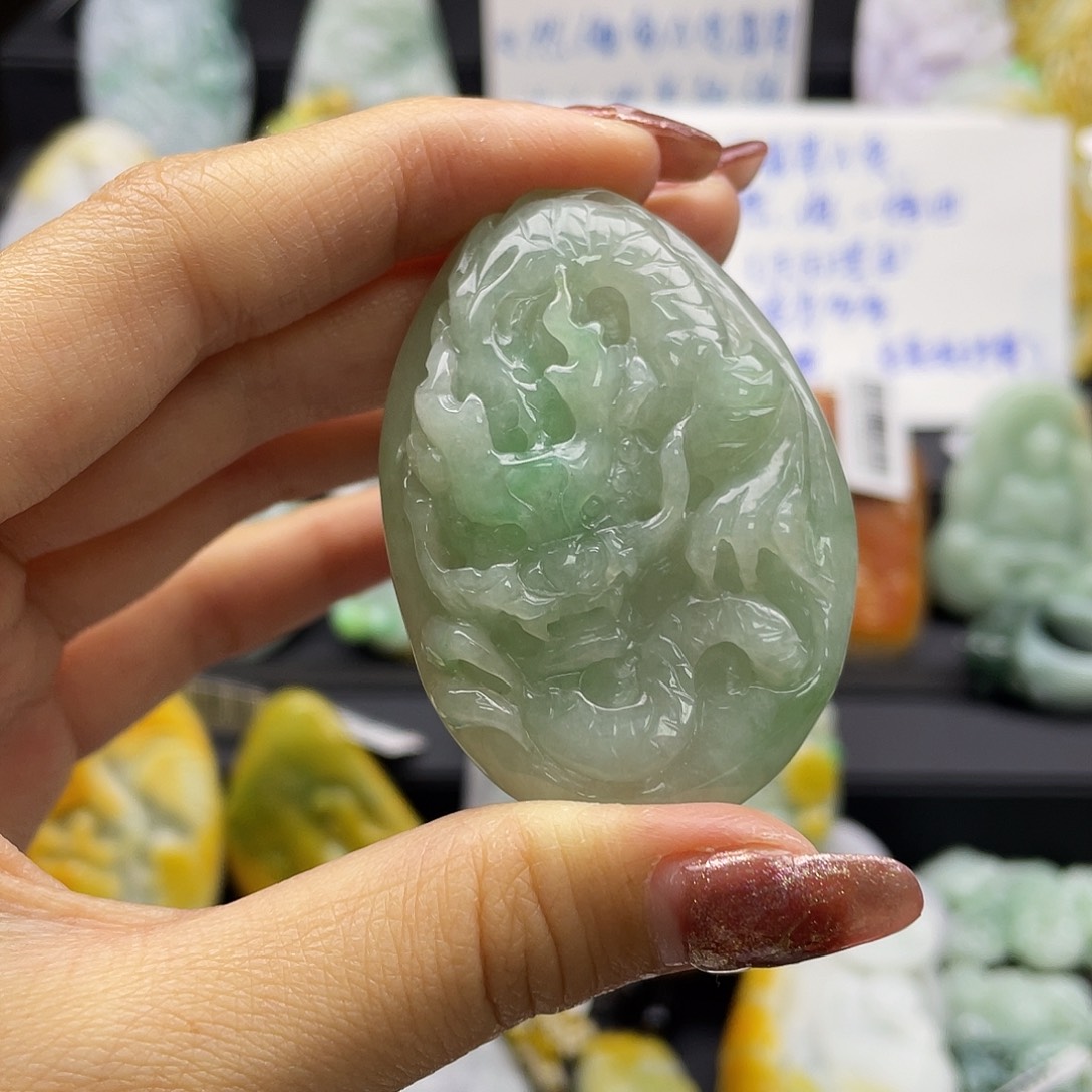 翡翠吊坠(不含链)未镶嵌