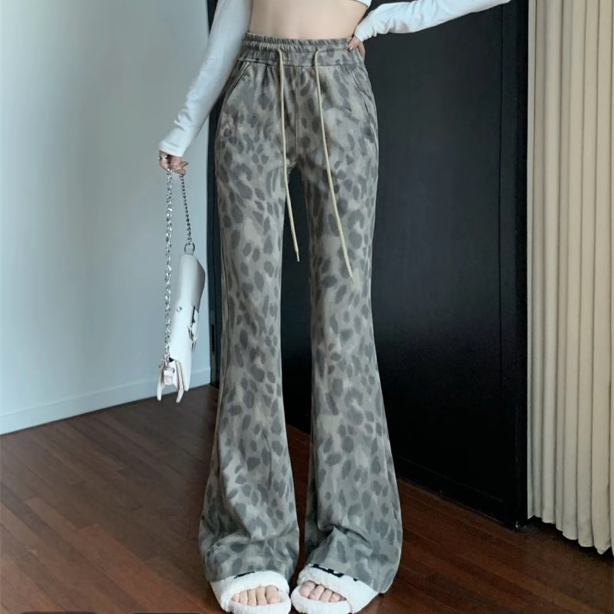 E1/5/微喇豹纹松紧腰裤