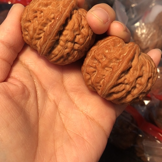 文玩核桃吊坠长**短元宝44