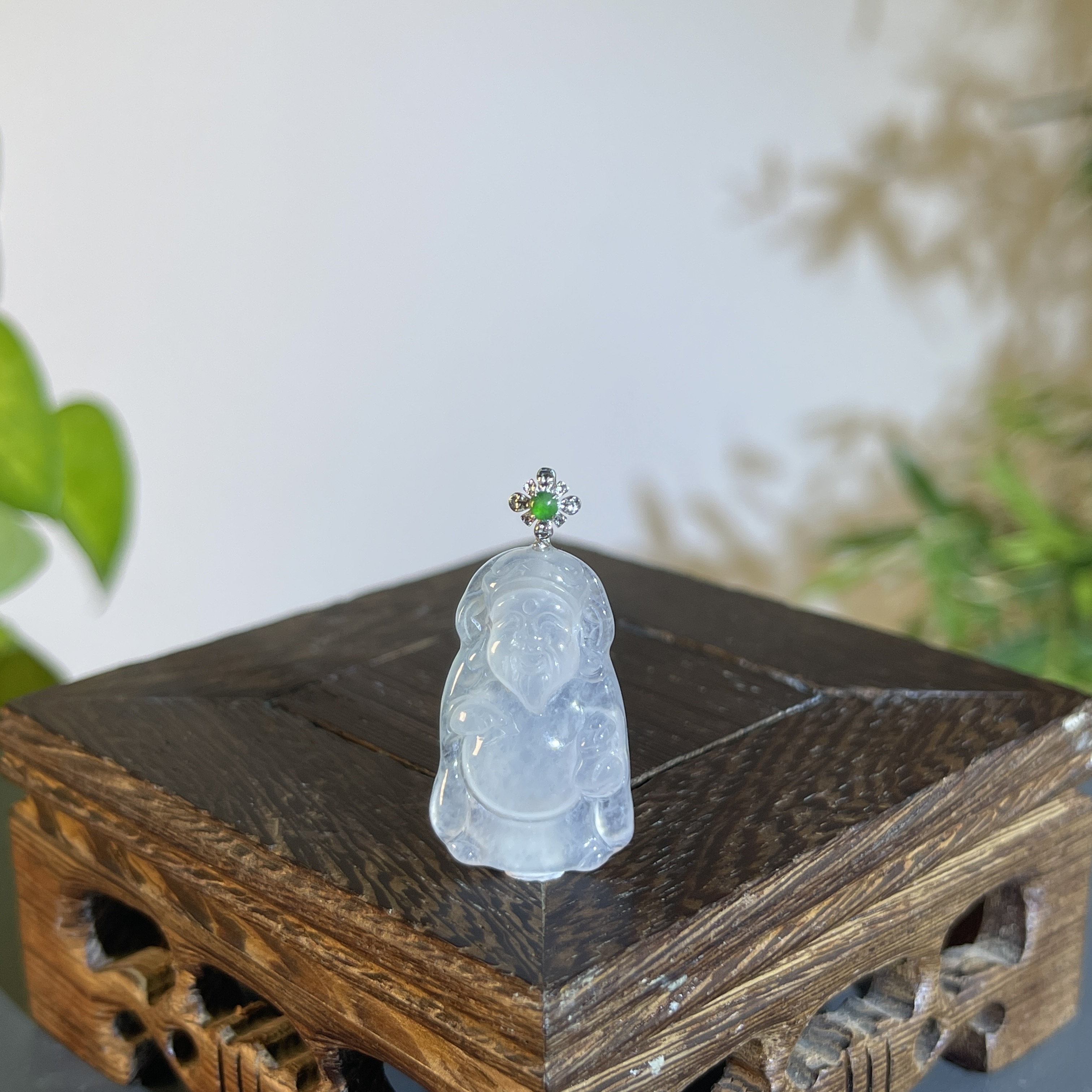 JTW25-75  天然缅甸翡翠A货 18K含钻扣财神爷