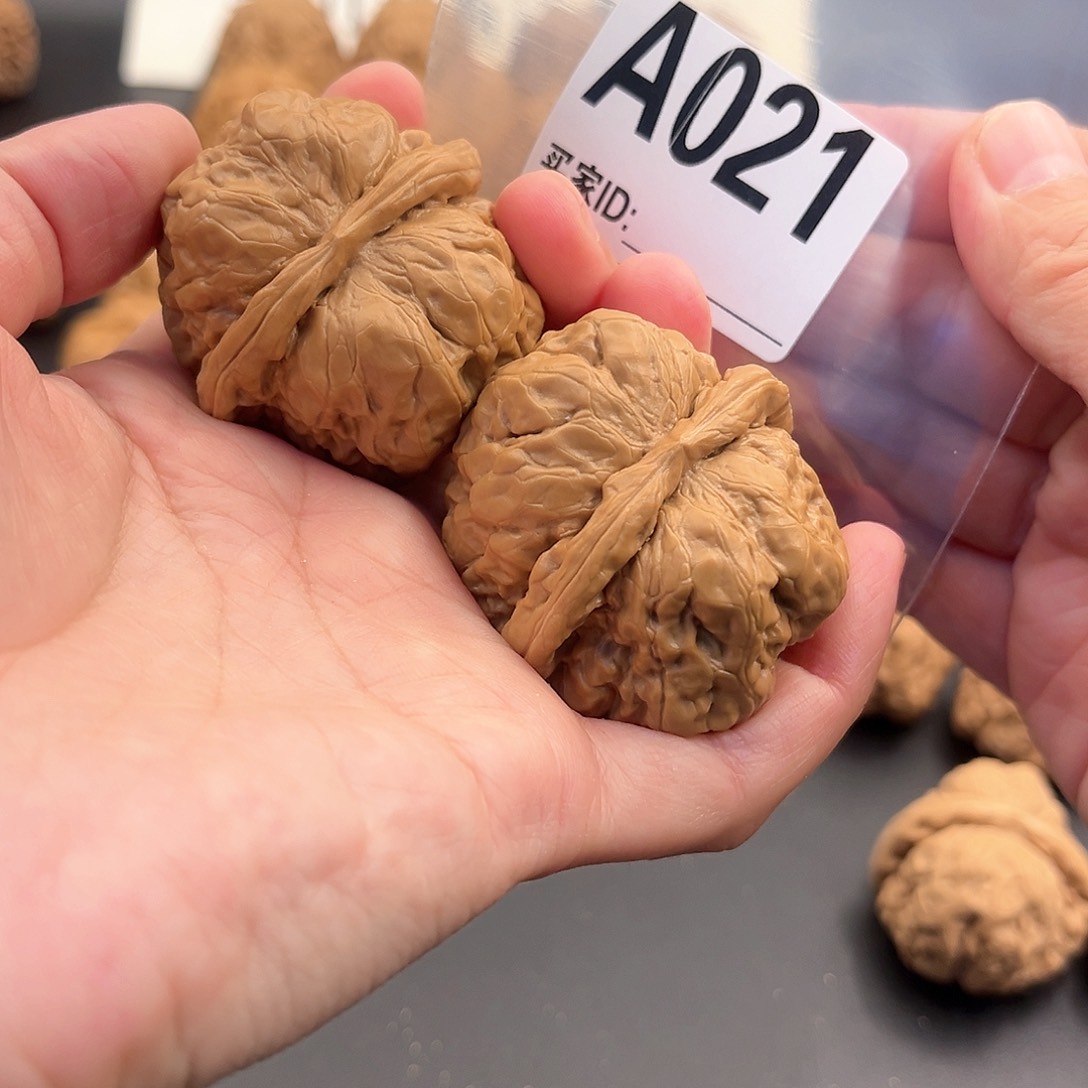 桃核吊坠慕***?蛙蛙精品43