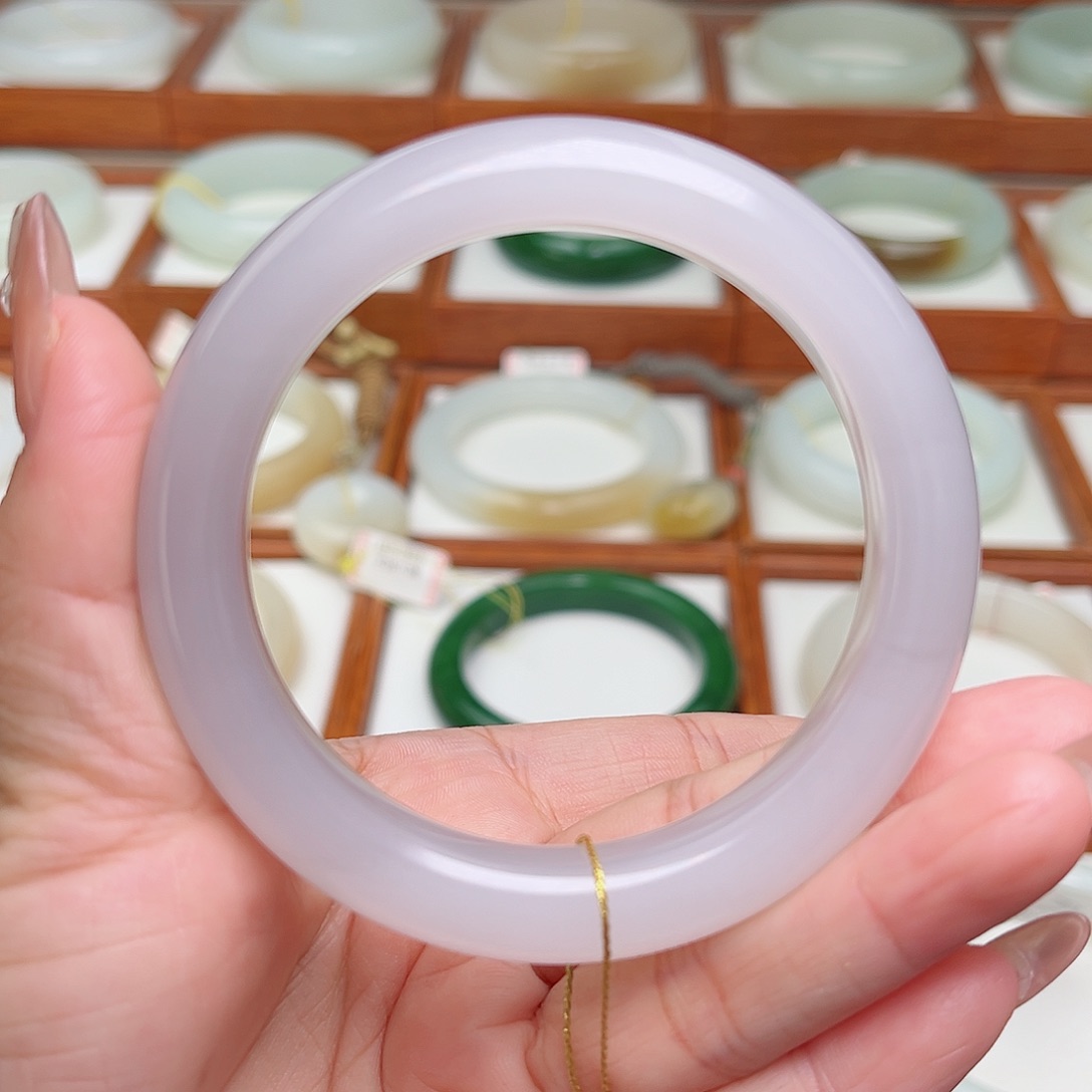 未镶嵌手镯和田玉56.6