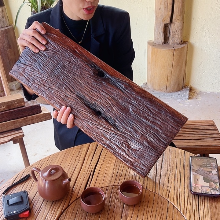 长约54.5厘米 宽约22厘米 厚约4厘米