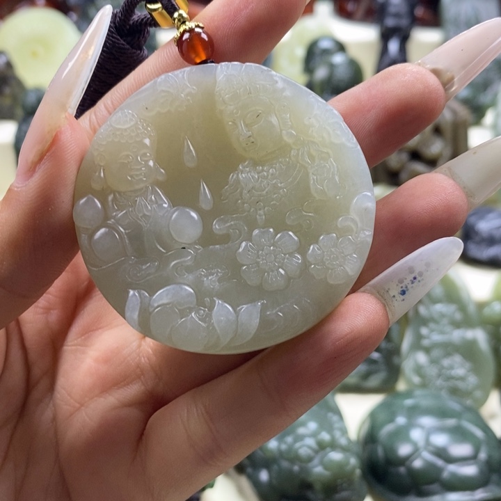 和田玉颈饰未镶嵌