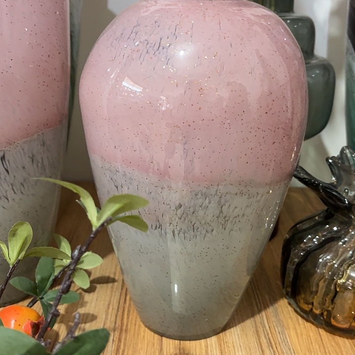 高度30厘米左右4568花瓶