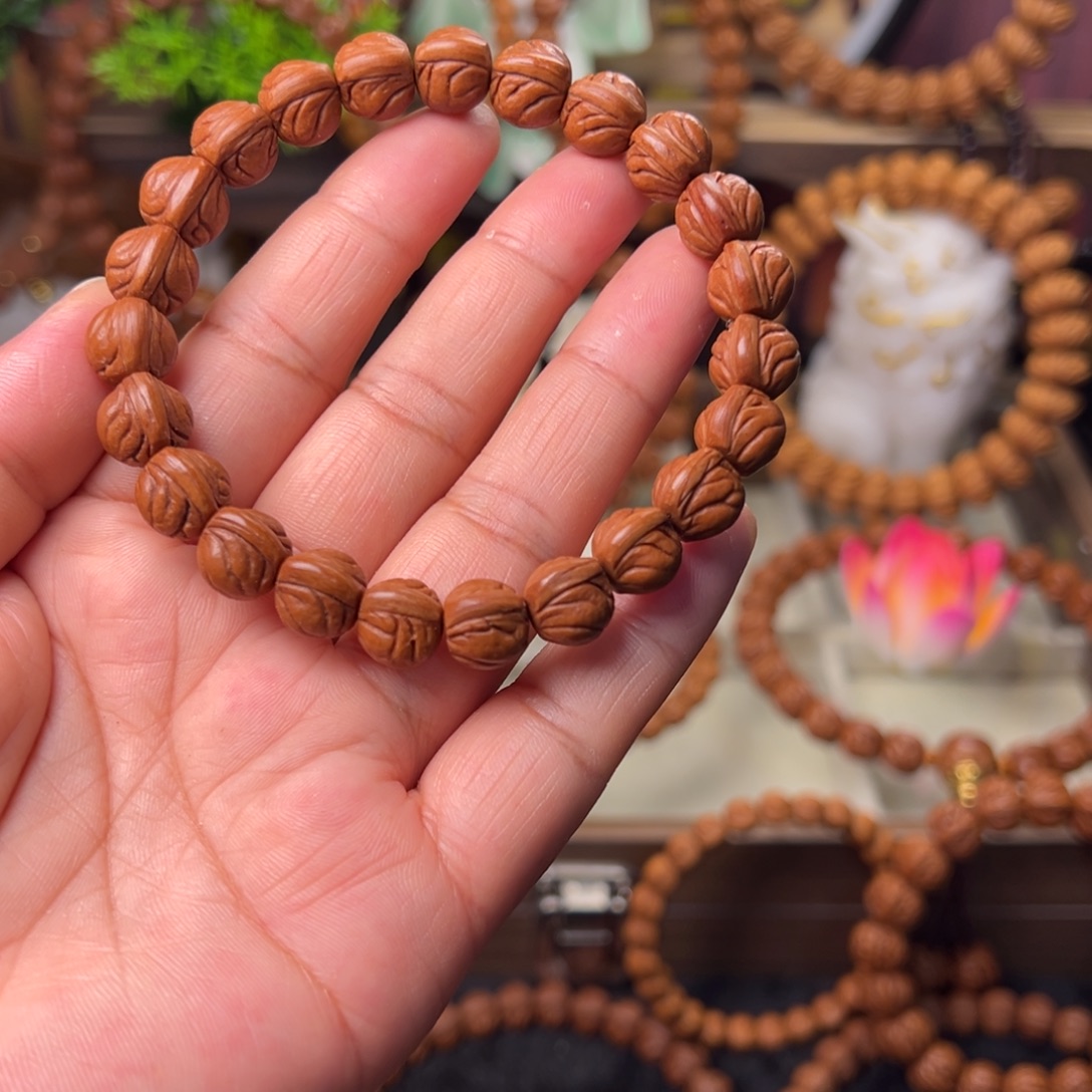 卓***正桃核手串玉龙脊手串11