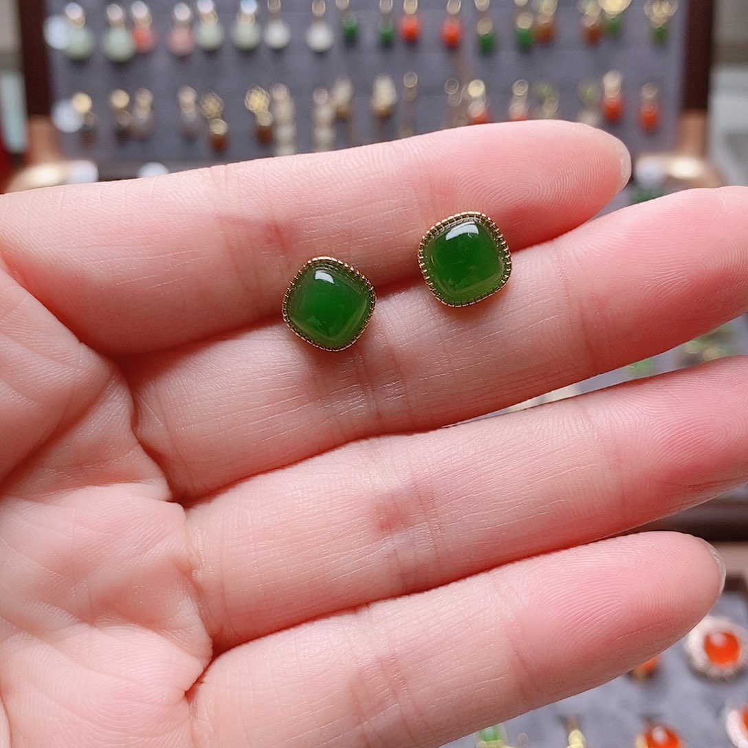 和田玉银S925镶嵌耳饰