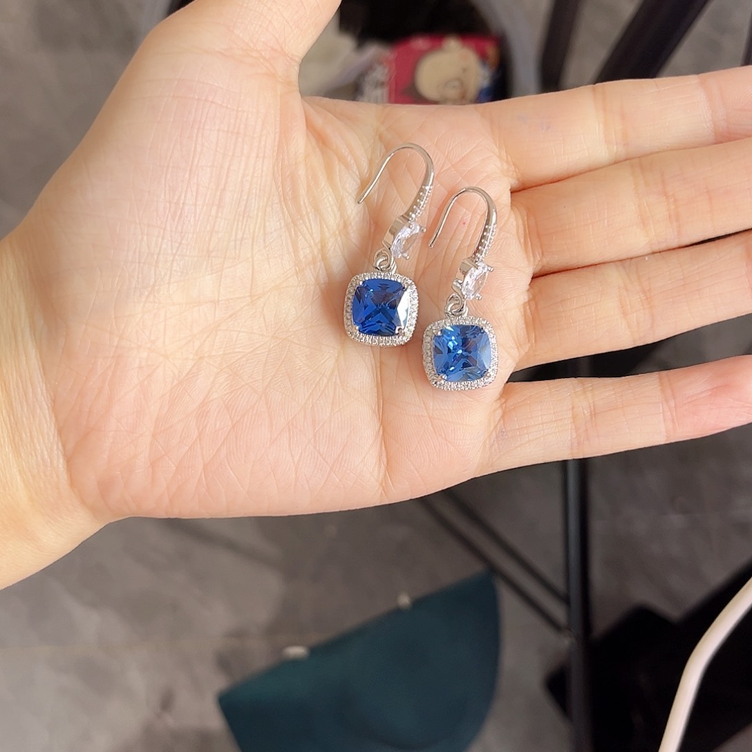 耳饰蓝宝石银S925镶嵌