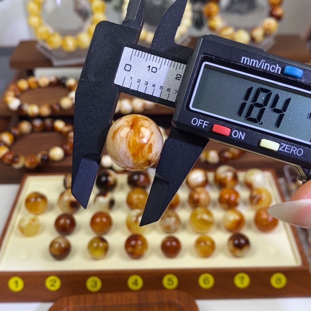 K***生蜜蜡未镶嵌裸石天然沁色蜜蜡单珠