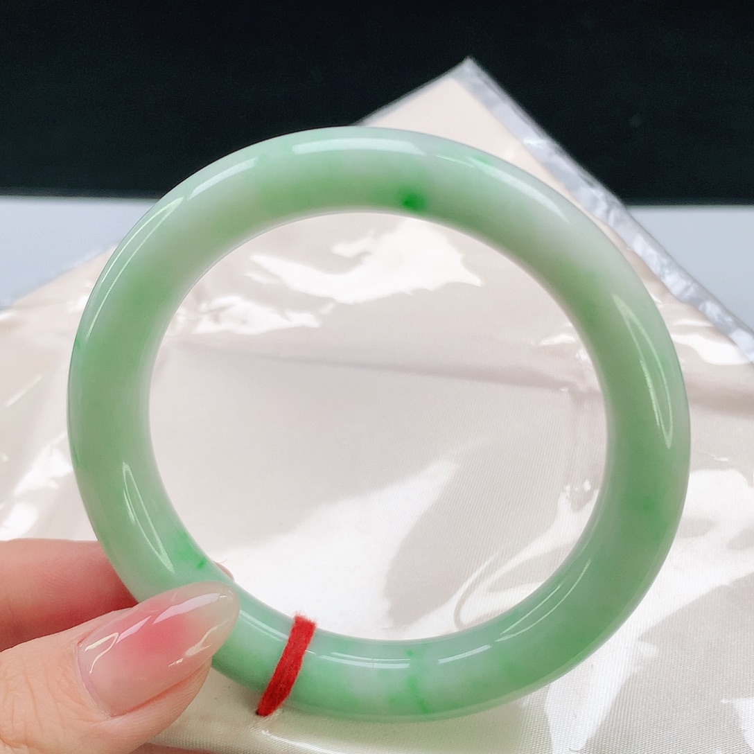 未镶嵌手镯翡翠57.9圆条