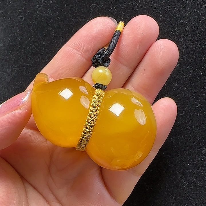 蜜蜡珠宝奇石未镶嵌