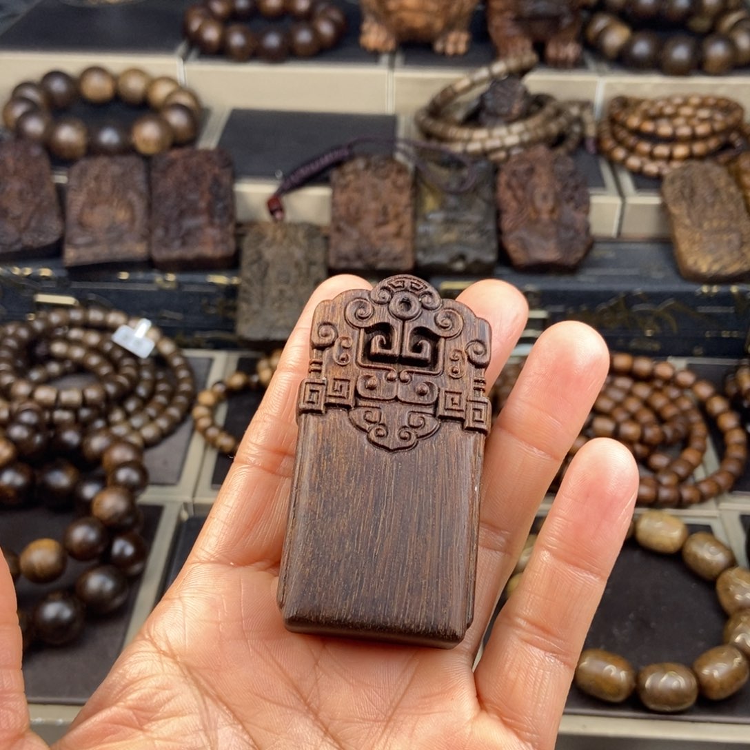 沉香木吊坠唐*明越南芽庄白棋老料