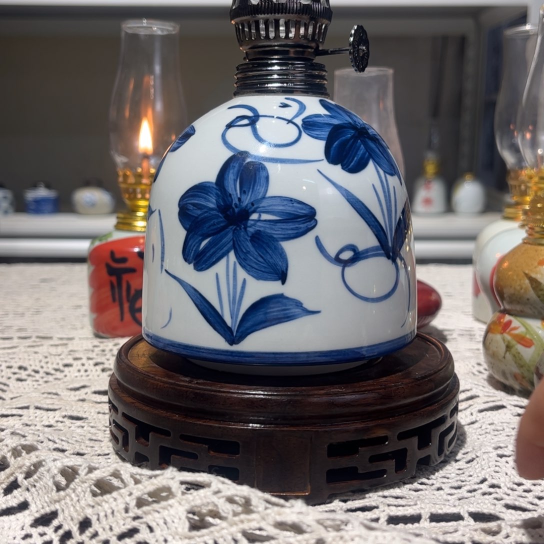 摆件景德镇陶瓷香薰灯