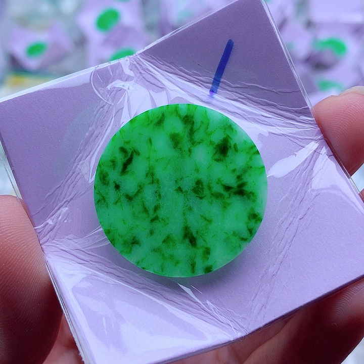 翡翠颈饰银S925镶嵌翡翠