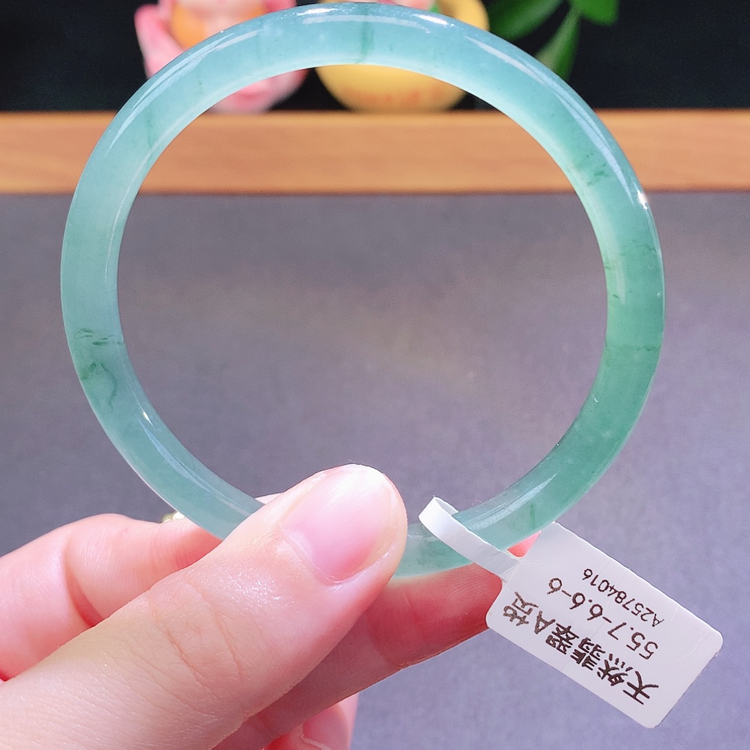 翡翠未镶嵌手镯天然翡翠